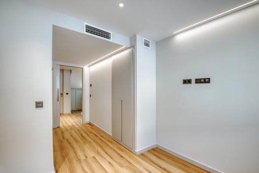 Triplex for sale with private pool