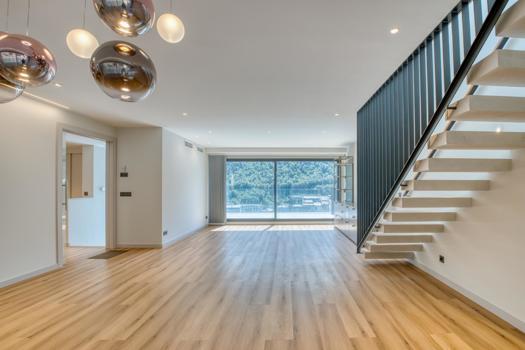 Triplex for sale with private pool