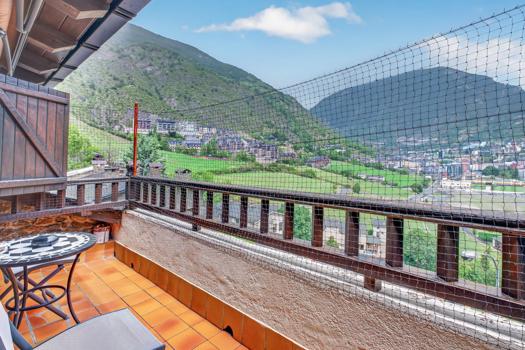 Ático rústico reformado con vistas espectaculares en La Pleta de Vila, Encamp