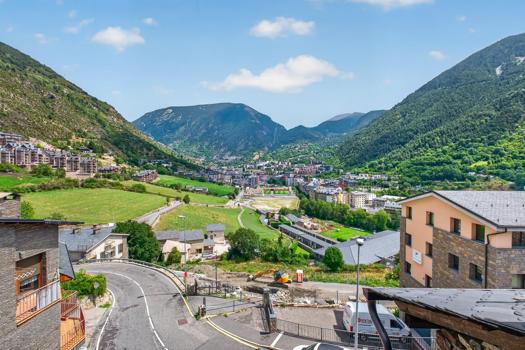 Ático rústico reformado con vistas espectaculares en La Pleta de Vila, Encamp