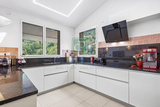 Three-Bedroom Penthouse for Sale in La Massana