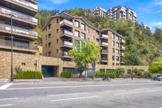 Three-Bedroom Penthouse for Sale in La Massana
