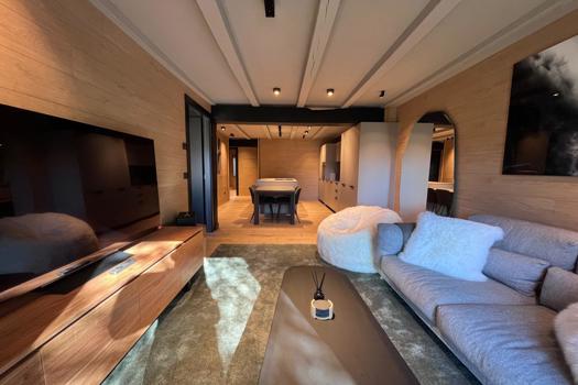 Elegante apartamento con jardín en El Tarter 