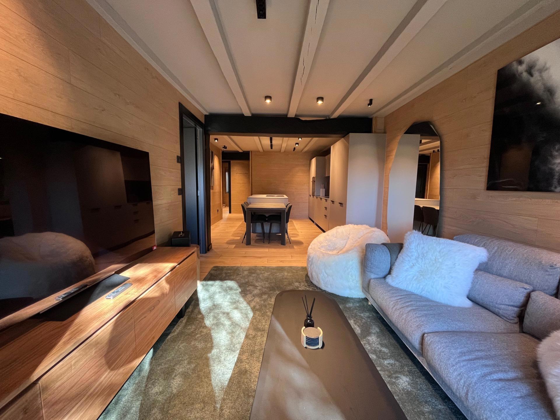 Elegante apartamento con jardín en El Tarter 