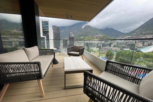 Piso de alto standing en el centro de Escaldes-Engordany en alquiler